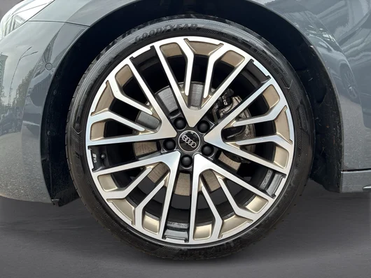 Bild eines Audi A5 Avant quattro TDI