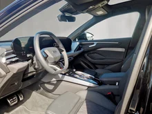Audi A6 Avant e-hybrid quattro 270 kW in Mythosschwarz Metallic