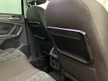 VW Tiguan Highline TDI SCR 4MOTION in Deep Black Perleffekt
