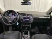 VW Tiguan Highline TDI SCR 4MOTION in Deep Black Perleffekt