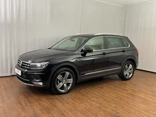 VW Tiguan Highline TDI SCR 4MOTION in Deep Black Perleffekt