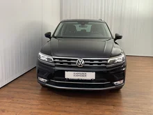 VW Tiguan Highline TDI SCR 4MOTION in Deep Black Perleffekt