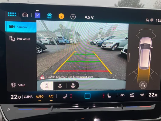 Bild eines VW Golf Variant Business mHeV DSG