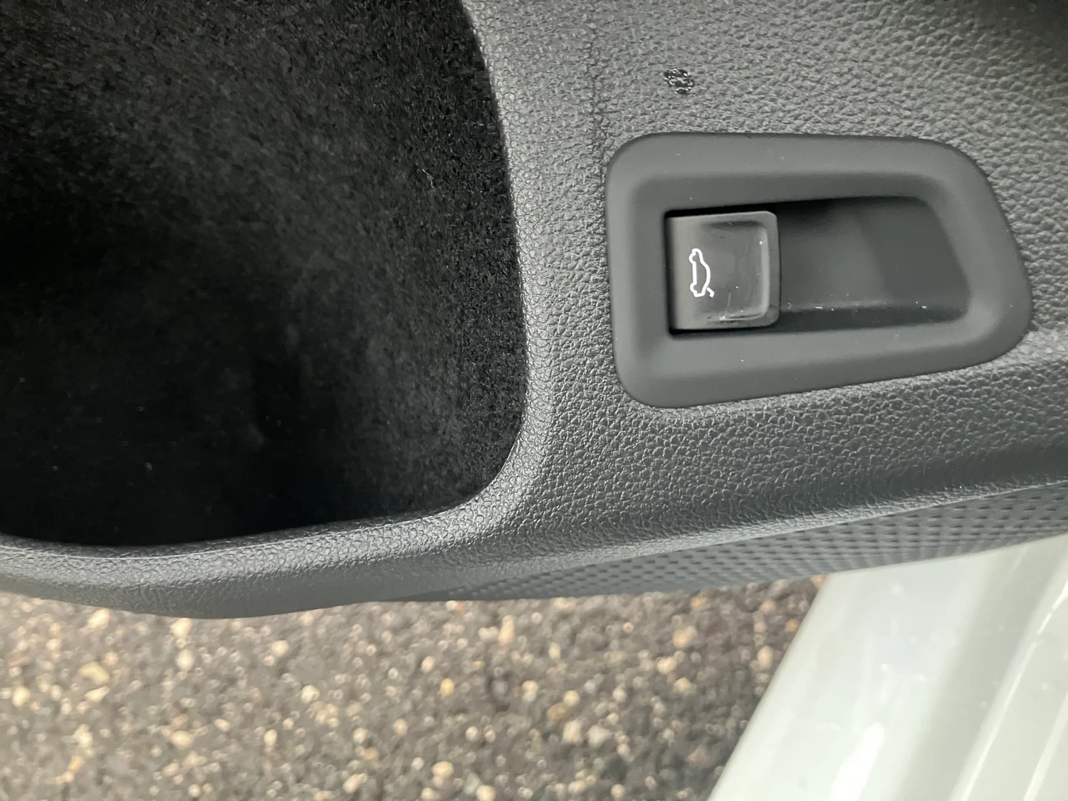 Bild eines VW Golf Variant Business mHeV DSG