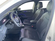 VW Tayron R-Line TDI 4MOTION DSG in Oryxweiß Perlmutteffekt