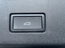 VW Tayron R-Line TDI 4MOTION DSG in Oryxweiß Perlmutteffekt