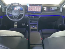 VW Tayron R-Line TDI 4MOTION DSG in Oryxweiß Perlmutteffekt