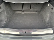 Audi Q3 2.0 TDI quattro intense in dunkelgrau - metallic