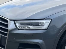 Audi Q3 2.0 TDI quattro intense in dunkelgrau - metallic