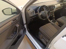 VW T-Roc Design TSI in Pure White