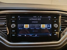 VW T-Roc Design TSI in Pure White