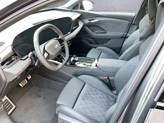 Bild eines Audi Q6 e-tron quattro