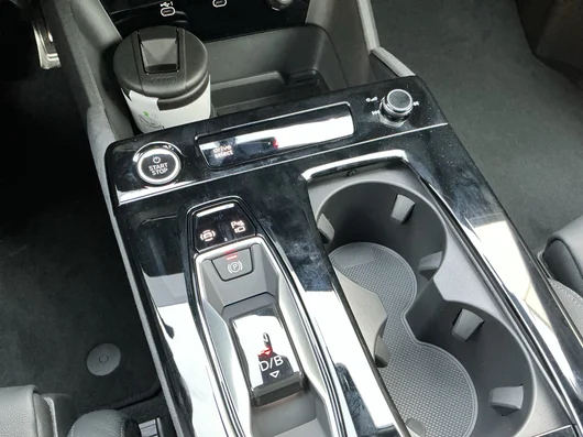 Bild eines Audi Q6 e-tron quattro