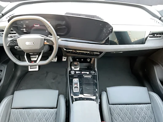 Bild eines Audi Q6 e-tron quattro