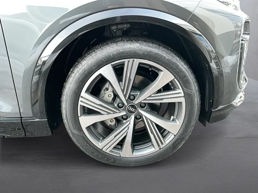 Bild eines Audi Q6 e-tron quattro