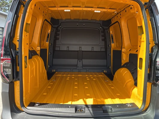Bild eines VW Caddy Cargo TDI 4MOTION
