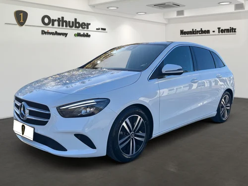 Mercedes B 180