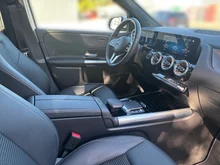 Mercedes B 180 in weiss - normal