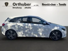Mercedes B 180 in weiss - normal