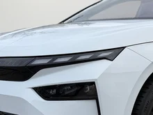 Škoda Enyaq Coupé Sportline 85 in Moon-Weiß Metallic