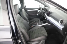 SEAT Arona FR Austria 1.0 TSI in Asphalt-Blau Metallic Dach Candy Weiß