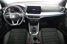 SEAT Arona FR Austria 1.0 TSI in Asphalt-Blau Metallic Dach Candy Weiß