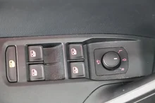 SEAT Arona FR Austria 1.0 TSI in Asphalt-Blau Metallic Dach Candy Weiß