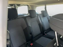 VW Caravelle Life LR TDI 4MOTION in Light Grey Metallic