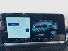 VW Caravelle Life LR TDI 4MOTION in Light Grey Metallic