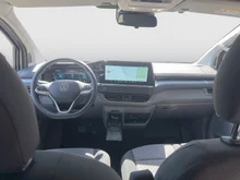 VW Caravelle Life LR TDI 4MOTION in Light Grey Metallic