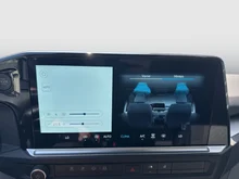 VW Caravelle Life LR TDI 4MOTION in Light Grey Metallic