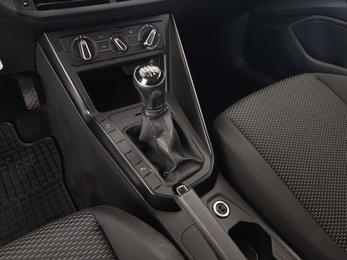 VW Polo | Bild 19 von 31