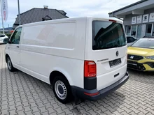 VW Kombi LR TDI in deep ocean