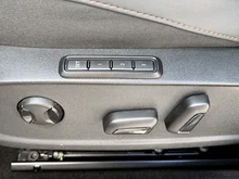 CUPRA Formentor 1.5 e-TSI 150 PS DSG in Magnet-Grau Metallic