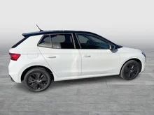 Škoda Fabia Selection TSI in Moon-Weiß Metallic