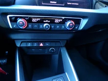 Audi A1 Sportback 30 TFSI intense in Progressivrot Metallic
