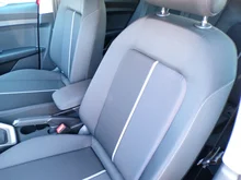 Audi A1 Sportback 30 TFSI intense in Progressivrot Metallic