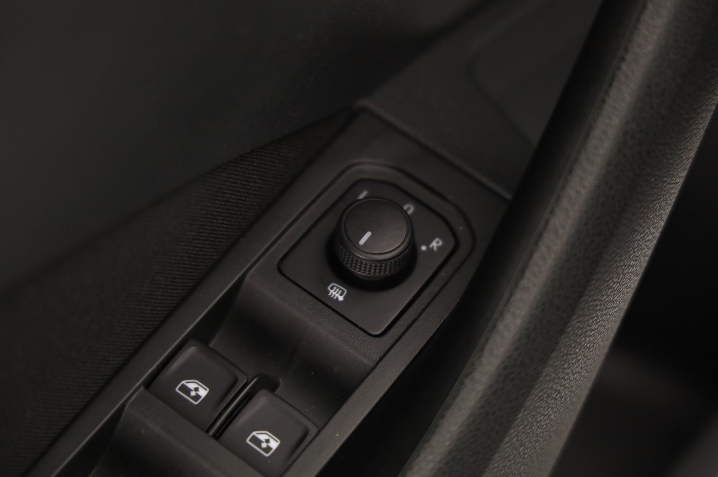 Škoda KAMIQ Ambition TSI DSG | Bild 7 von 21