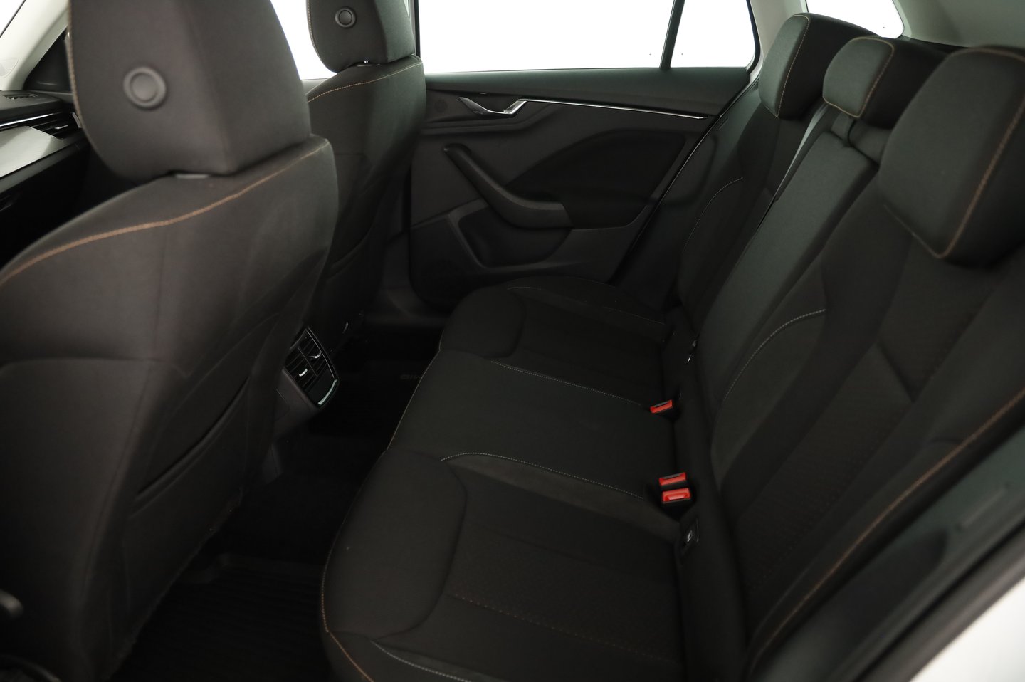 Škoda KAMIQ Ambition TSI DSG | Bild 20 von 21