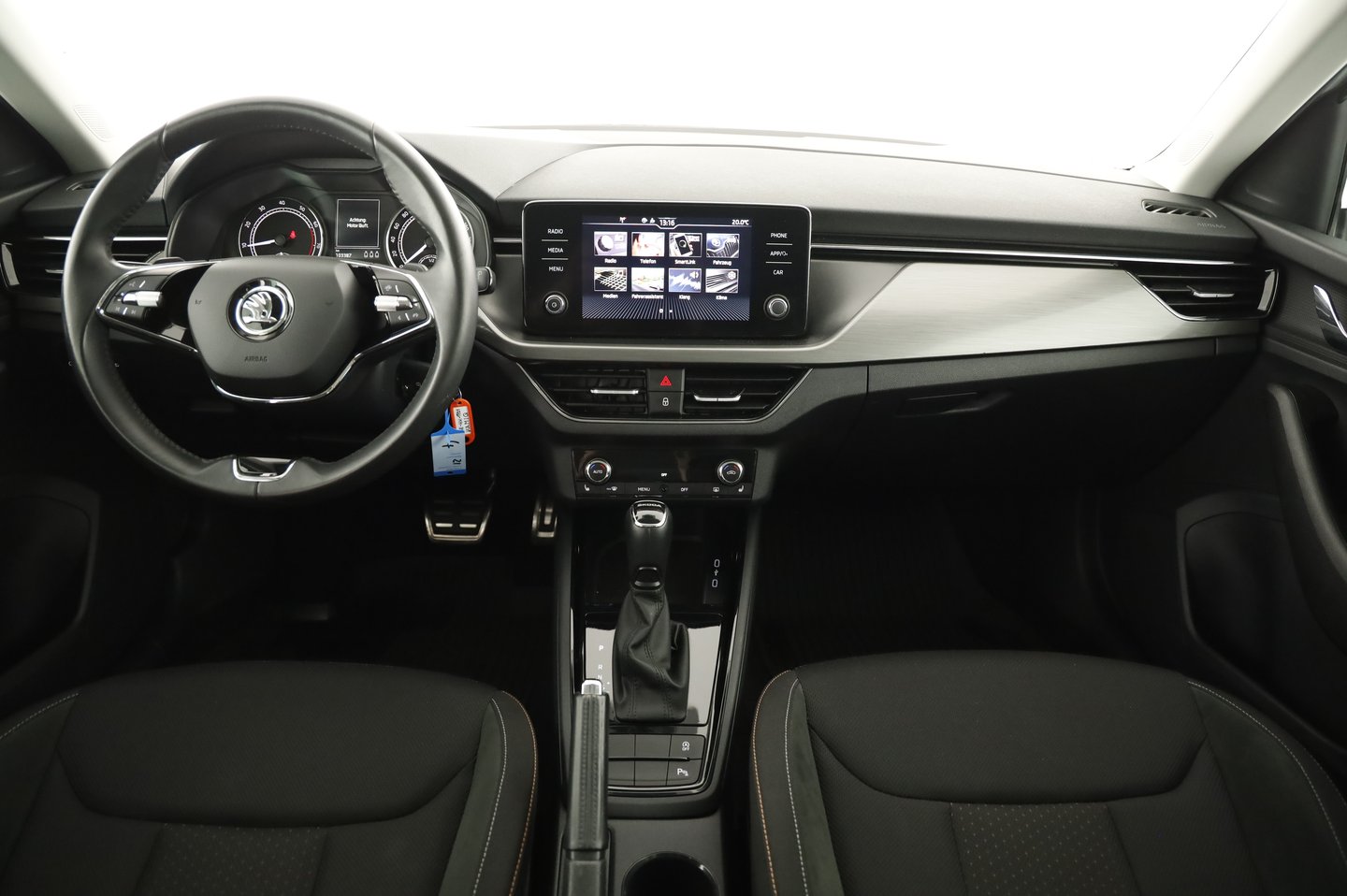 Škoda KAMIQ Ambition TSI DSG | Bild 10 von 21