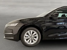 Škoda Octavia Combi Selection TSI mHEV DSG in Black-Magic Perleffekt