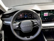 Škoda Octavia Combi Selection TDI DSG in Graphit-Grau Metallic