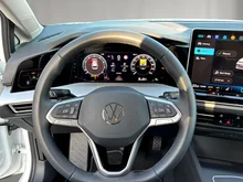 VW Golf Variant Life mHeV DSG in Pure White