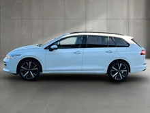 VW Golf Variant Life mHeV DSG in Pure White