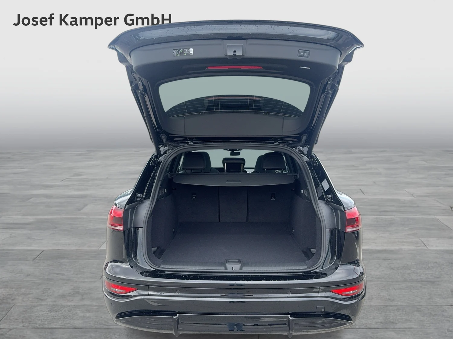 Bild eines Audi Q6 e-tron quattro