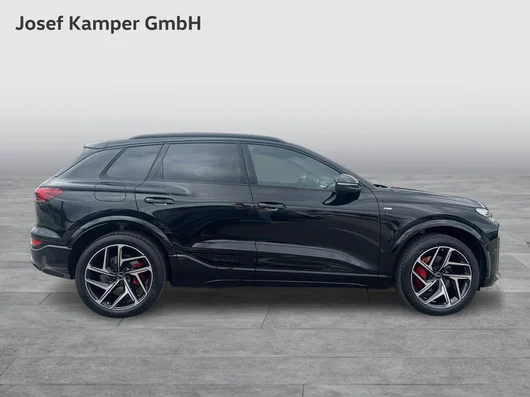 Bild eines Audi Q6 e-tron quattro