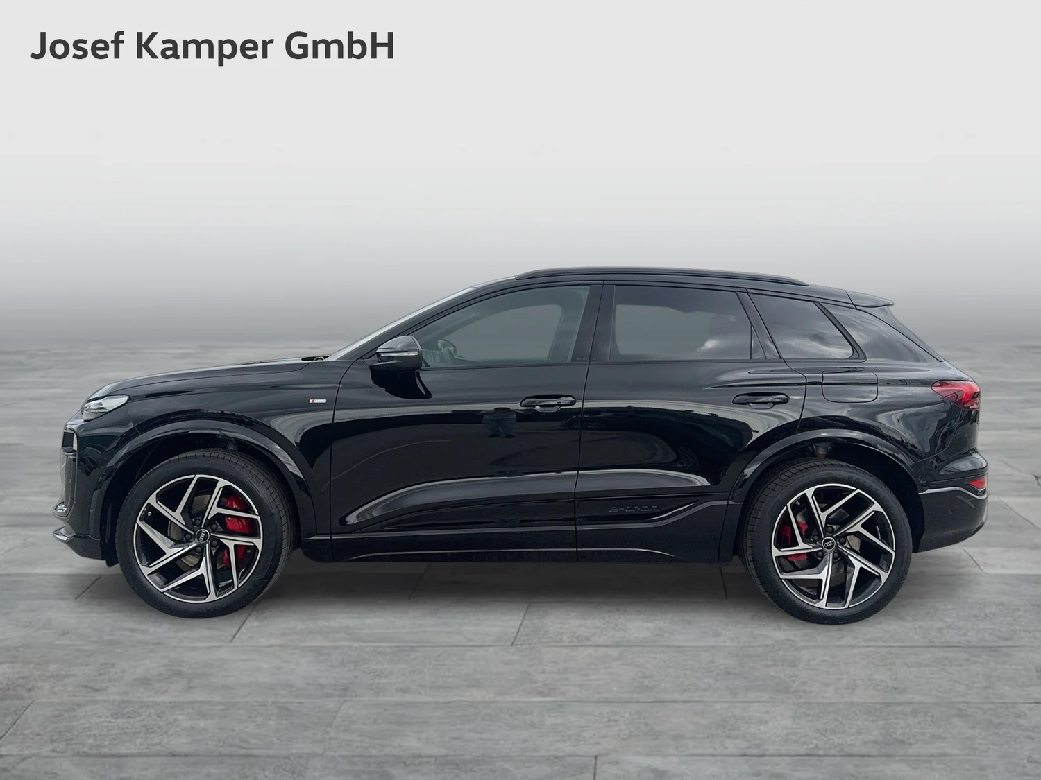 Bild eines Audi Q6 e-tron quattro