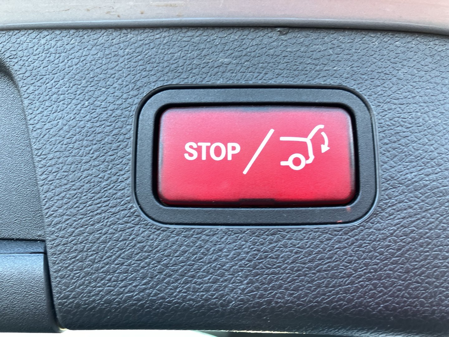 Mercedes GLA 200 Aut. | Bild 23 von 25