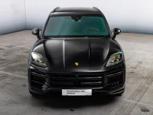 Porsche Cayenne Turbo E-Hybrid in chromitschwarzmetallic