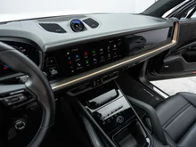 Porsche Cayenne Turbo E-Hybrid in chromitschwarzmetallic